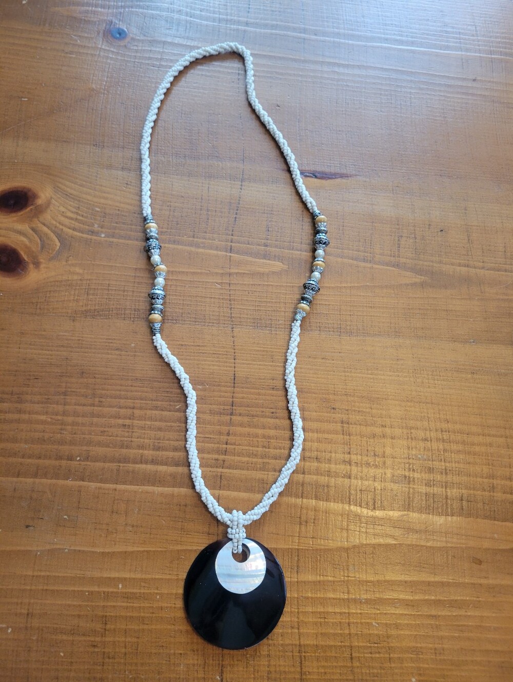 Vintage 70s 80s Boho Beach White Brown Beaded Necklace Pendant Silver Tone Wood
